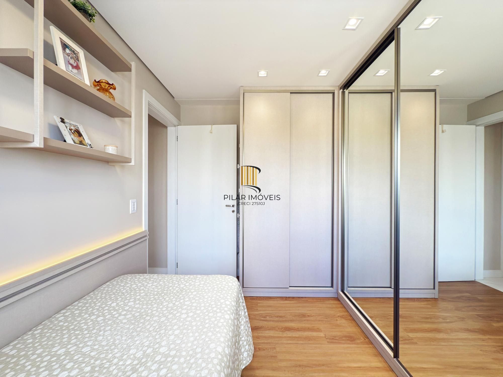 Porteira Fechada Belíssimo apartamento mobiliado e decorado 2 dorm 2 vagas c/piscina