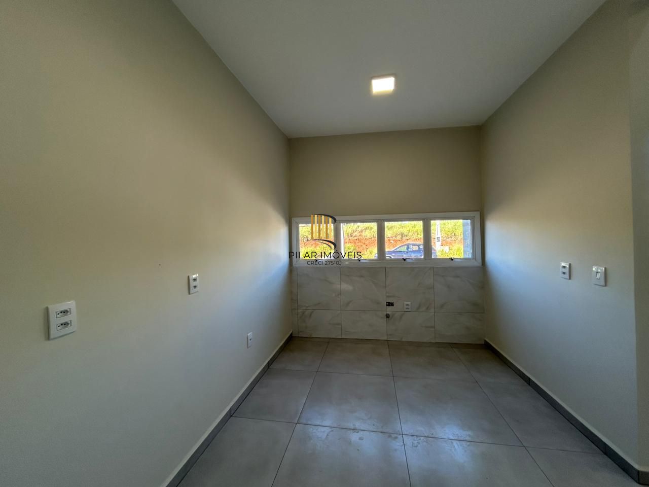 Casa Nova à venda no Loteamento Jardins!! 3 dormitórios,1 suíte, com um lindíssimo pôr do sol, uma casa confortável para a família !!