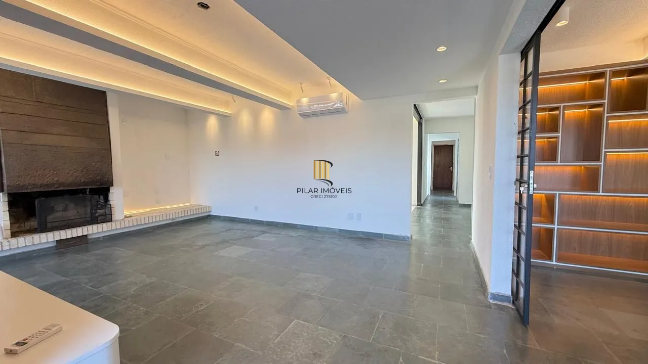 Casa semi reformada com 4 dormitórios e 4 vagas no Chácara das Pedras próx. Joao Wallig. - Pilar Imóveis