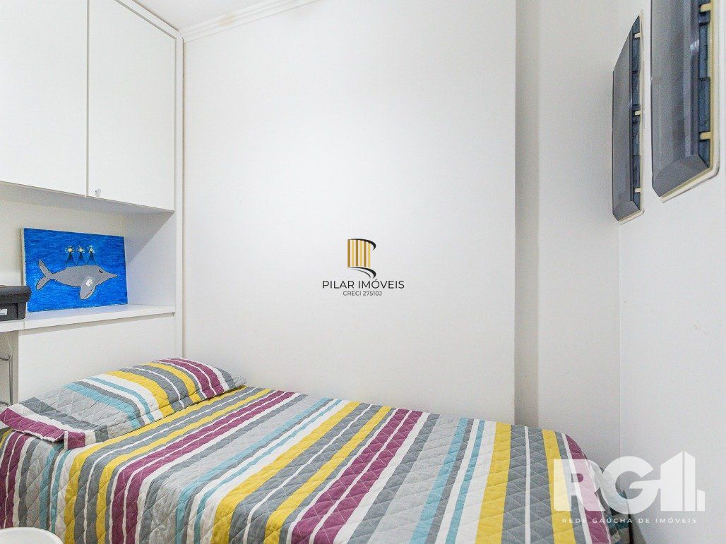 Apartamento semimobiliado, 167 m², 3 suítes e 3 vagas de garagem no bairro Bela Vista.