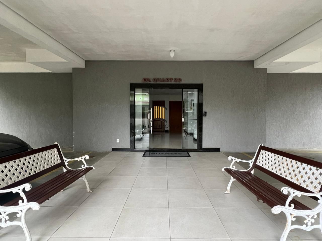 Apartamento 57 m2, 2 dormitórios com 1 vaga coberta!