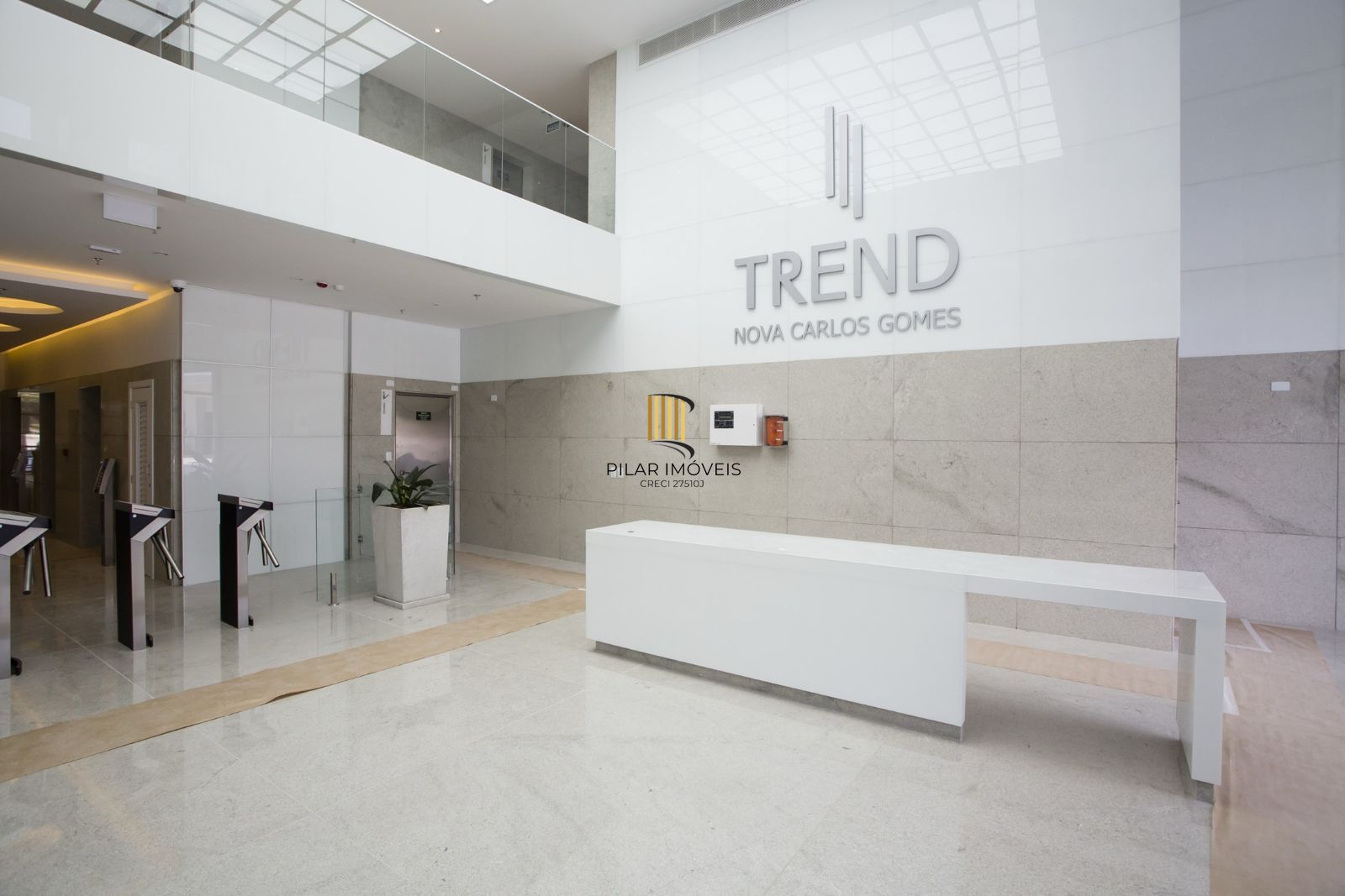 Sala comercial com 44 m2 a venda no Trend Nova Carlos Gomes.