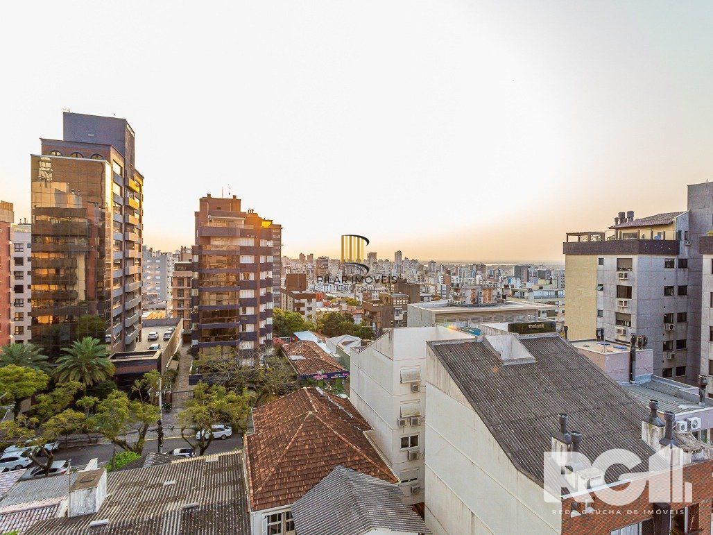 Apartamento semimobiliado, 167 m², 3 suítes e 3 vagas de garagem no bairro Bela Vista.