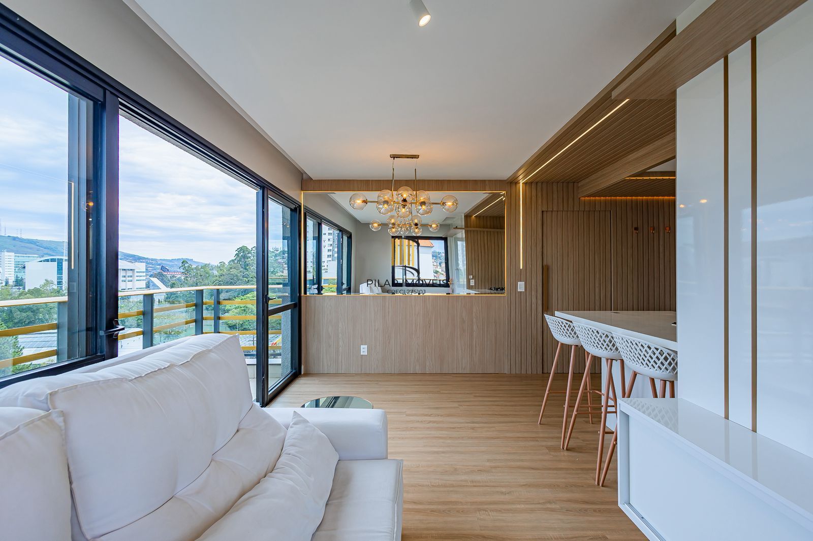 Belíssimo apartamento DECORADO Próx. PUC com infra completa