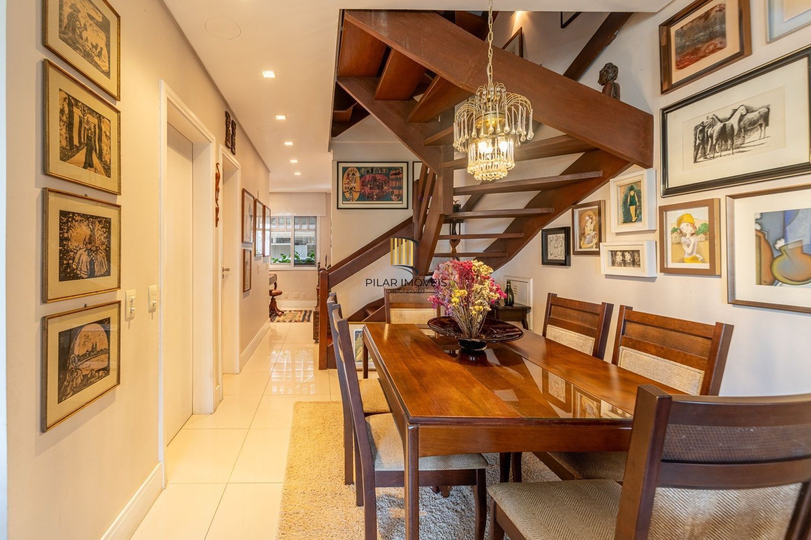 Casa de 218 m² no Condomínio Terra Mater