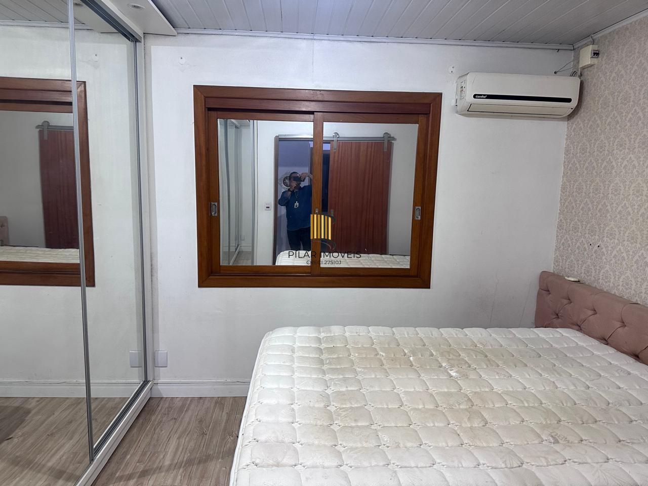 Sobrado localizado no bairro Mato Grande, c/2 dormitórios, living, cozinha e um aconchegante espaço gourmet c/ churrasqueira para reunir familia e amigos.