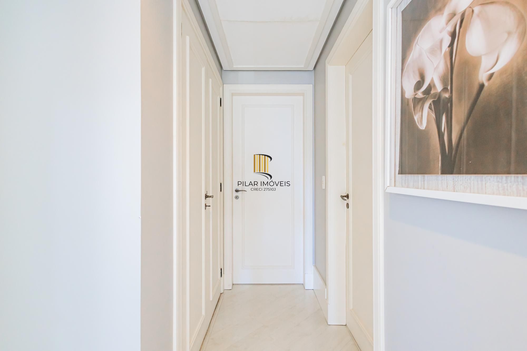 Espetacular apartamento 3 suítes 3 vagas com infra completa no Moinhos de Vento