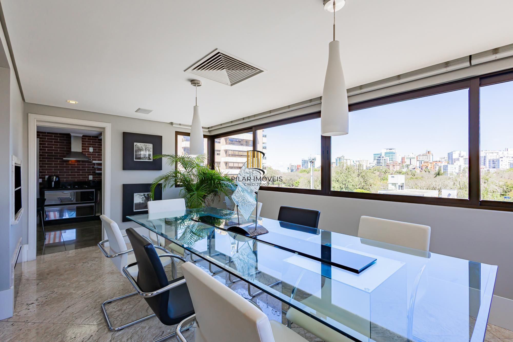 Espetacular apartamento 3 suítes 3 vagas com infra completa no Moinhos de Vento