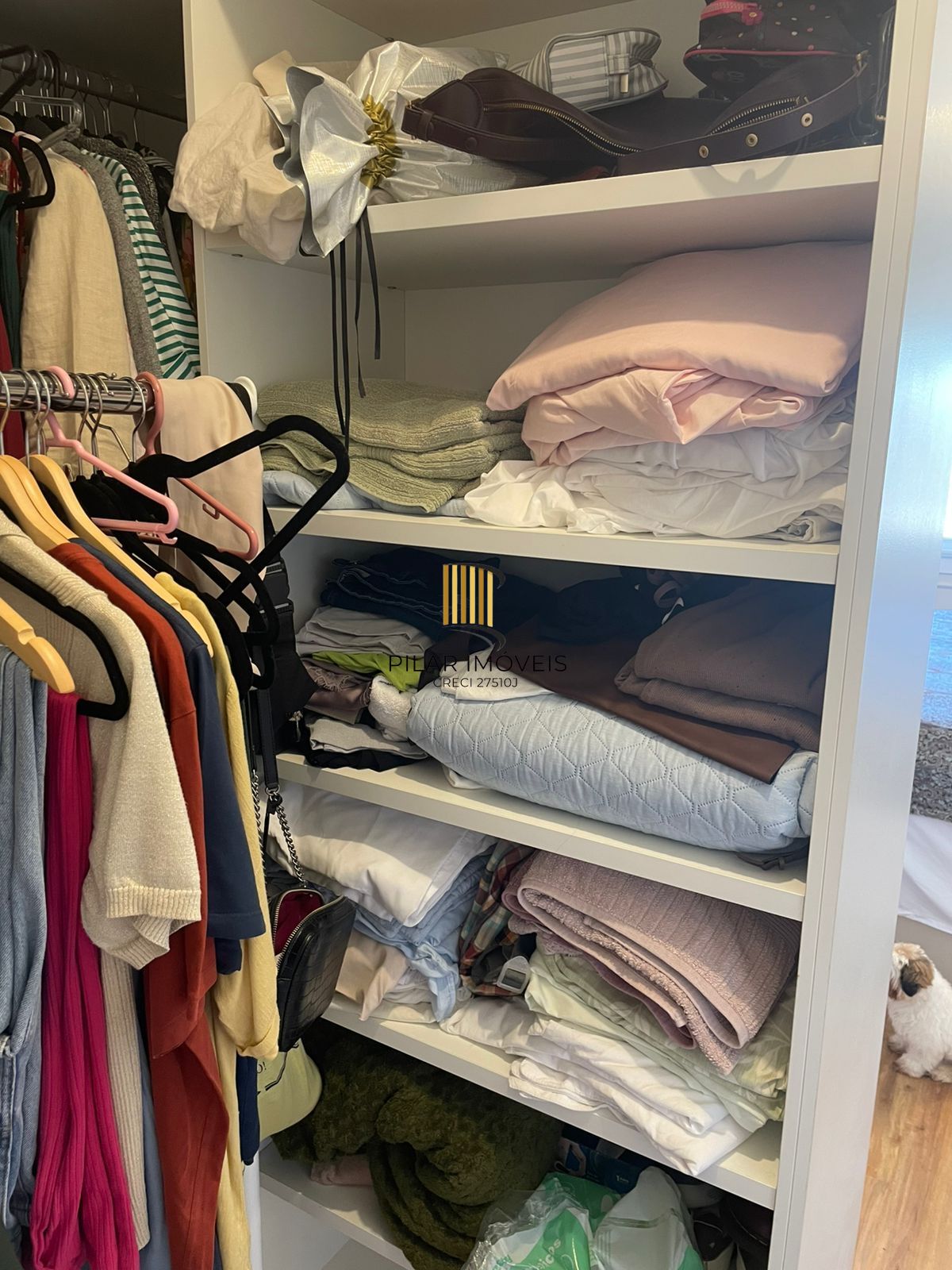 Apartamento à VENDA, com ótima planta de 137 m² privativos, 3 SUÍTES, 2 vagas, em um condominio com INFRAESTRUTURA DE RESORT, bairro RIO BRANCO.