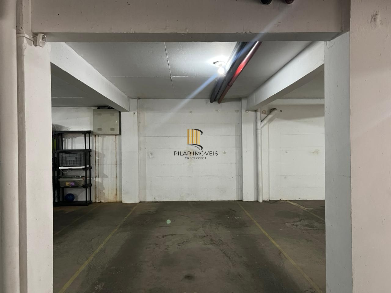 Apartamento a venda de 105 m2 2 dormitórios sendo 1 suíte e 2 vagas individuais no bairro Petrópolis.