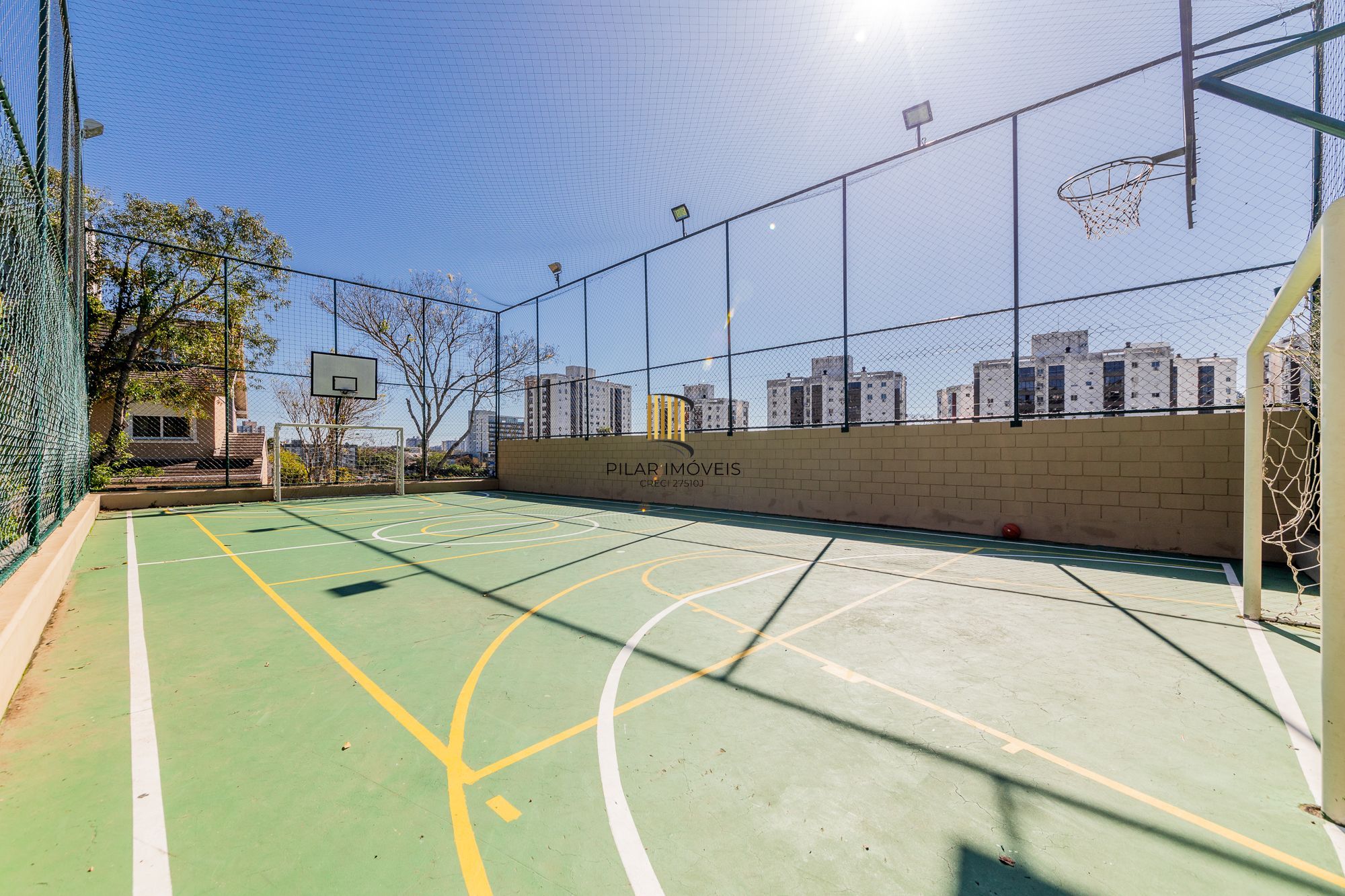 Casa lindíssima no Terra Mater à venda 3 dorm, Lareira e 2 vagas