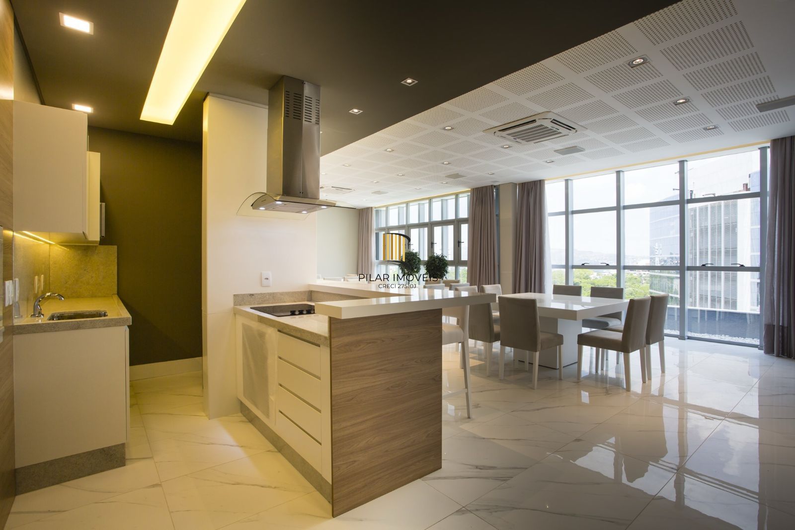 Sala comercial com 44 m2 a venda no Trend Nova Carlos Gomes.