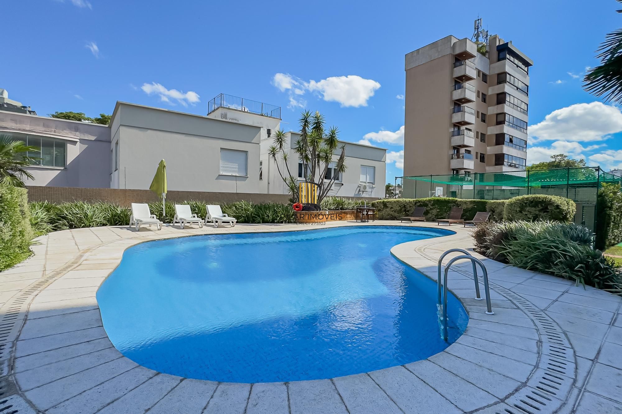Espetacular apartamento 3 suítes 3 vagas com infra completa no Moinhos de Vento