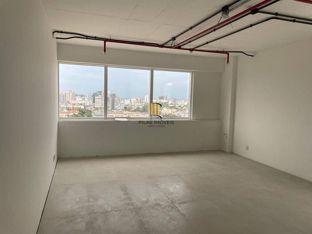 Sala para venda e locação no Medplex,  33 m2 andar alto.