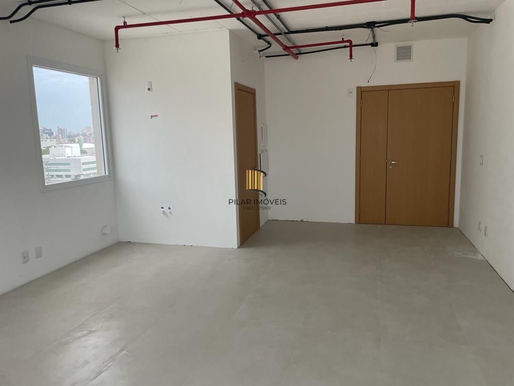 Sala para venda e locação no Medplex,  33 m2 andar alto.