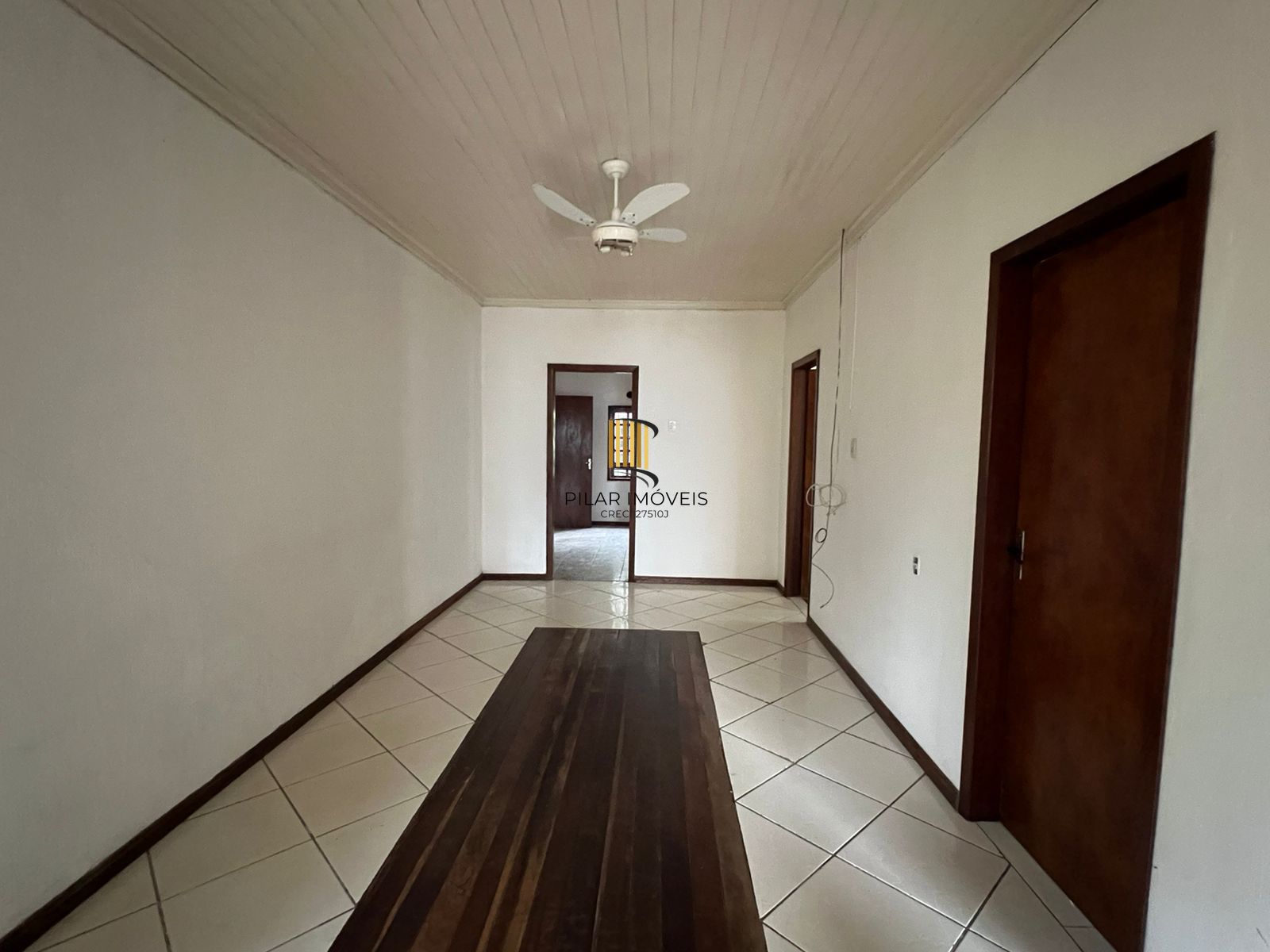 Chácara a venda com casa de 170 m2, terreno com 968 m2 em  Nova Santa Rita