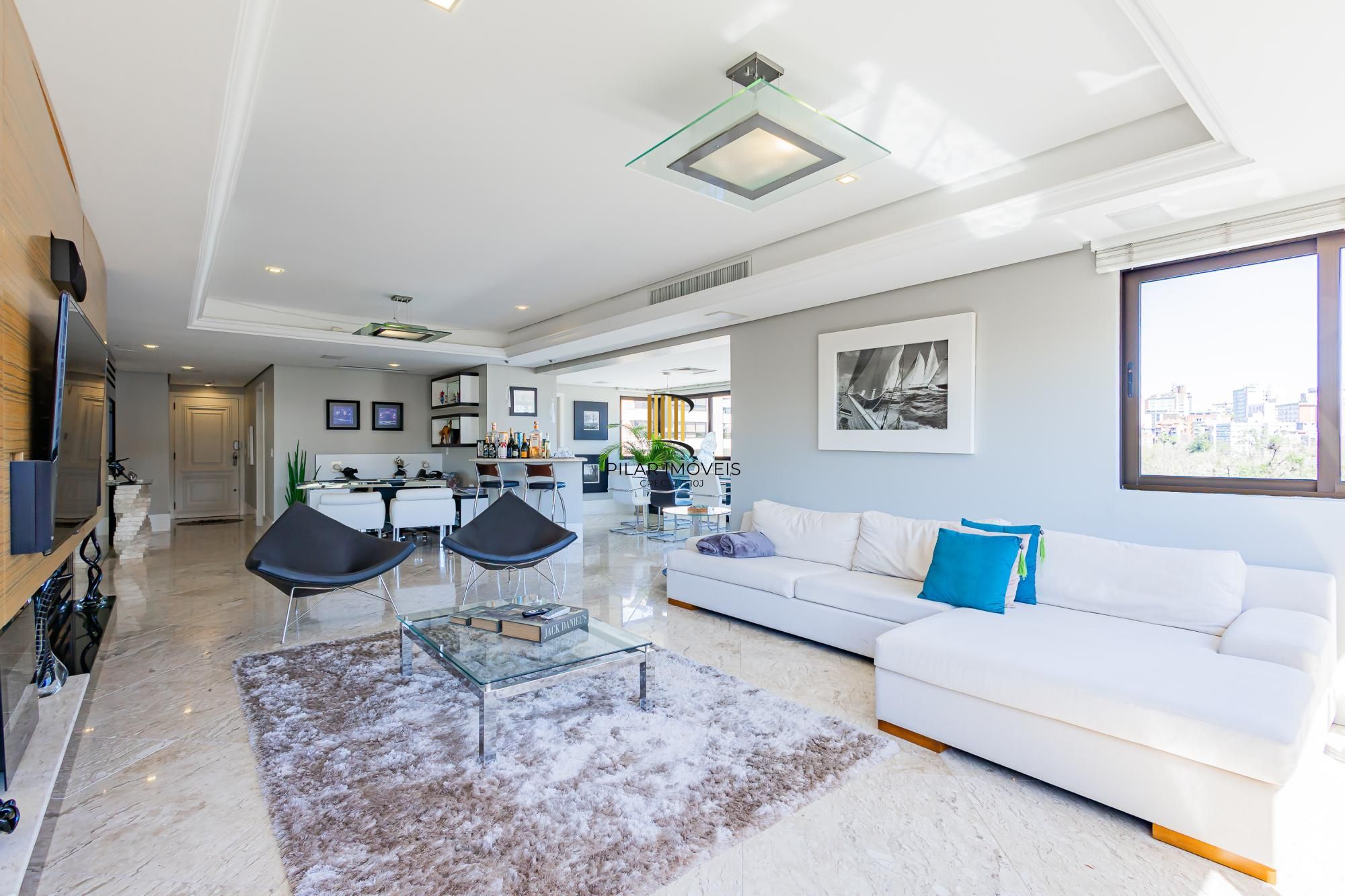 Espetacular apartamento 3 suítes 3 vagas com infra completa no Moinhos de Vento