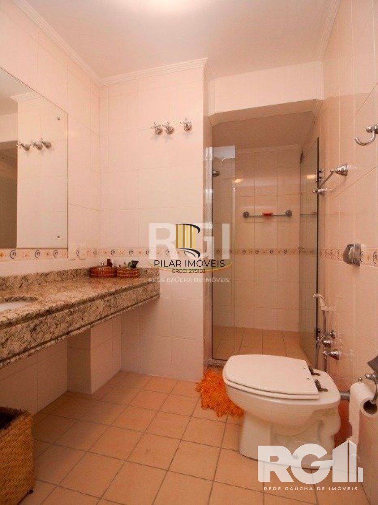 Apartamento 3 dormitórios no bairro Moinhos de Vento