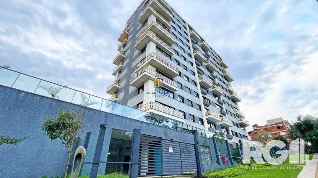 Apartamento de 72 m2 para alugar com 1 suíte, banheiro social com depósito e 2 vagas, finamente mobiliado e decorado.