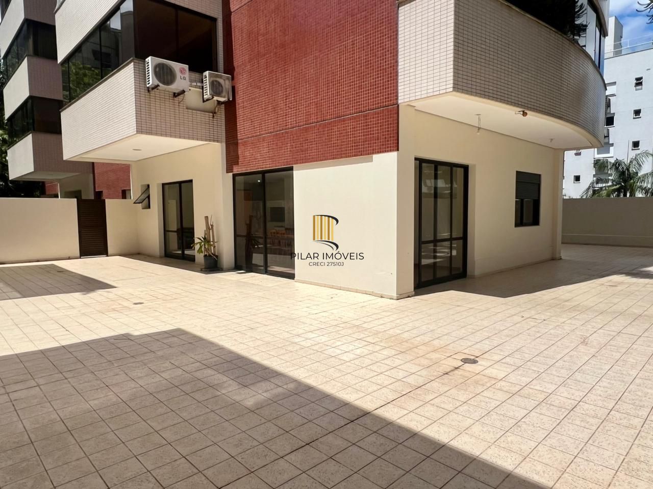 Apartamento a venda de 105 m2 2 dormitórios sendo 1 suíte e 2 vagas individuais no bairro Petrópolis.