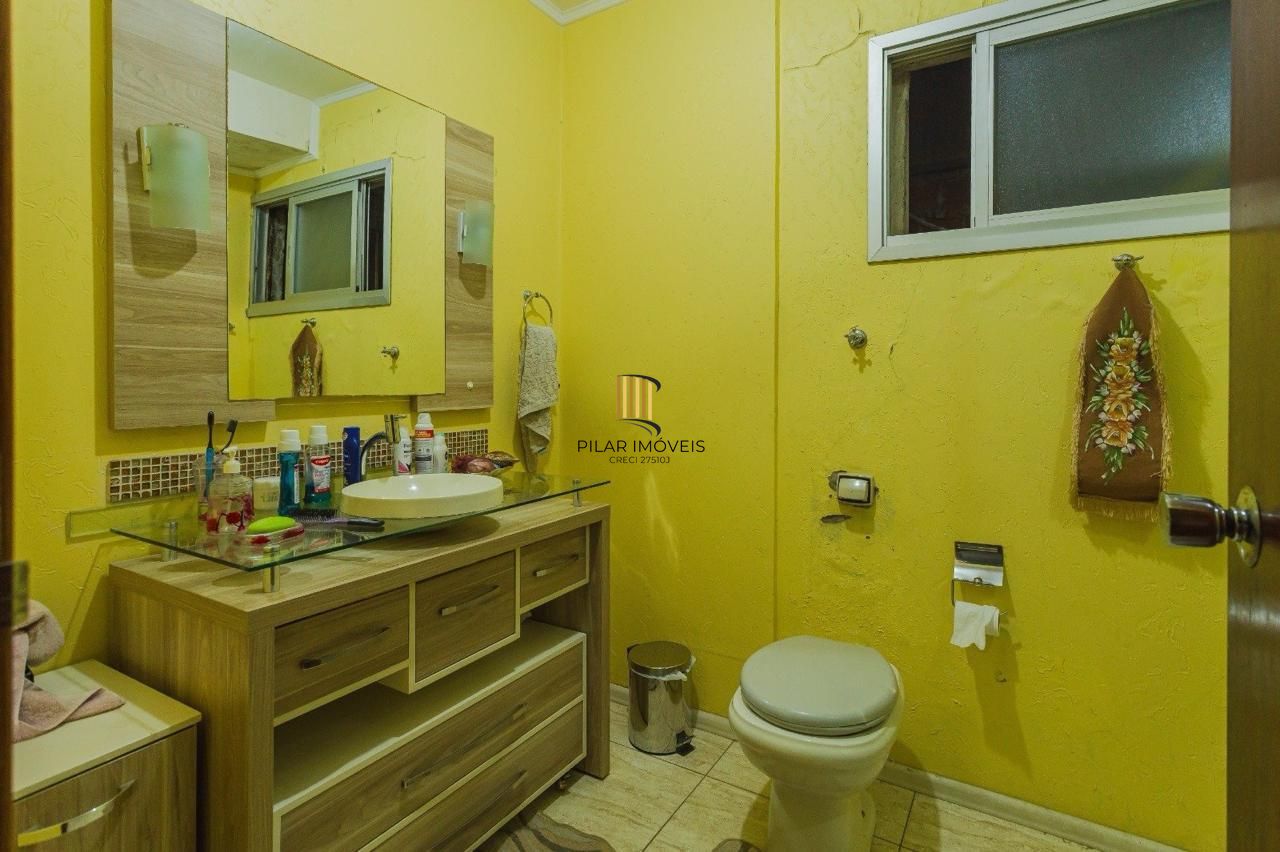 Apartamento com 171m², 4 dormitórios e 2 vagas no Centro Histórico.