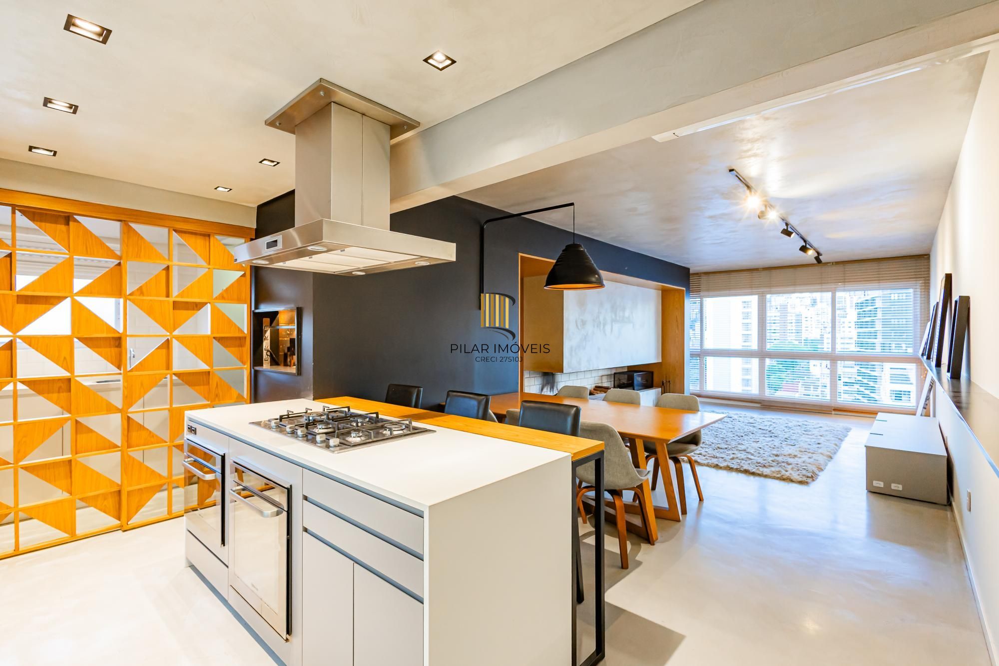 Espetacular apartamento finamente decorado e mobiliado por arquiteto renomado com 3 vagas próx. Rua Nova Iorque