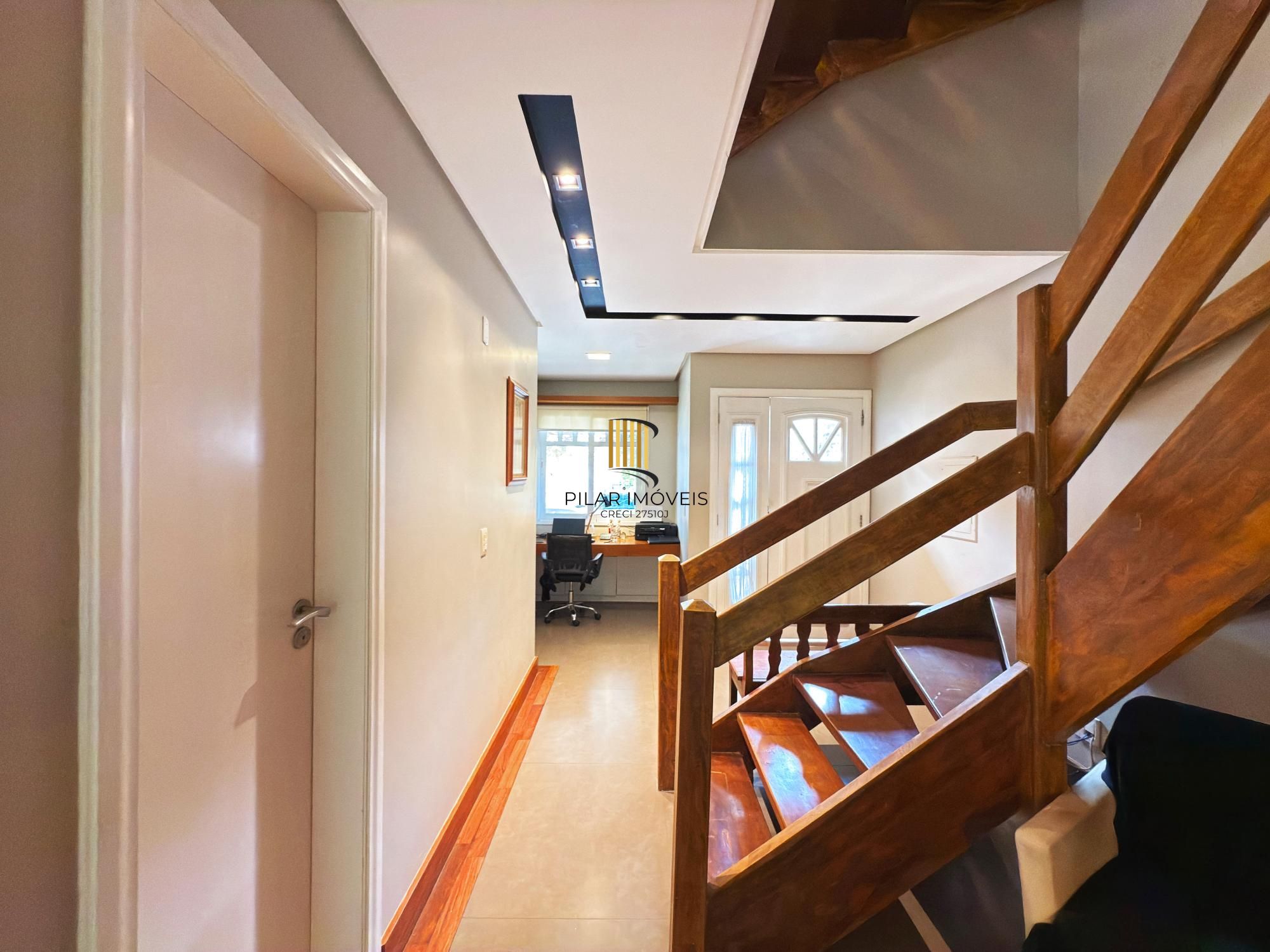 Casa lindíssima no Terra Mater à venda 3 dorm, Lareira e 2 vagas