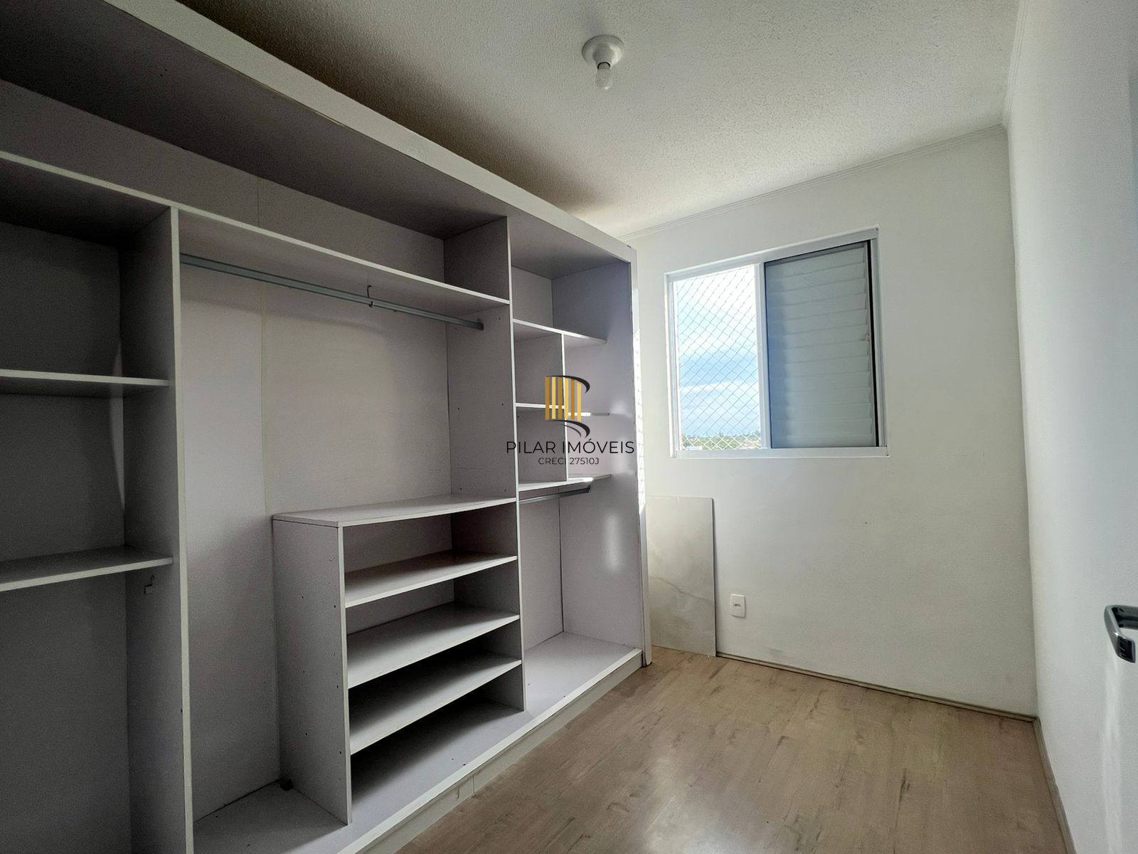 Apartamento para venda e locação no Condomínio Open Canoas Centro em Canoas.