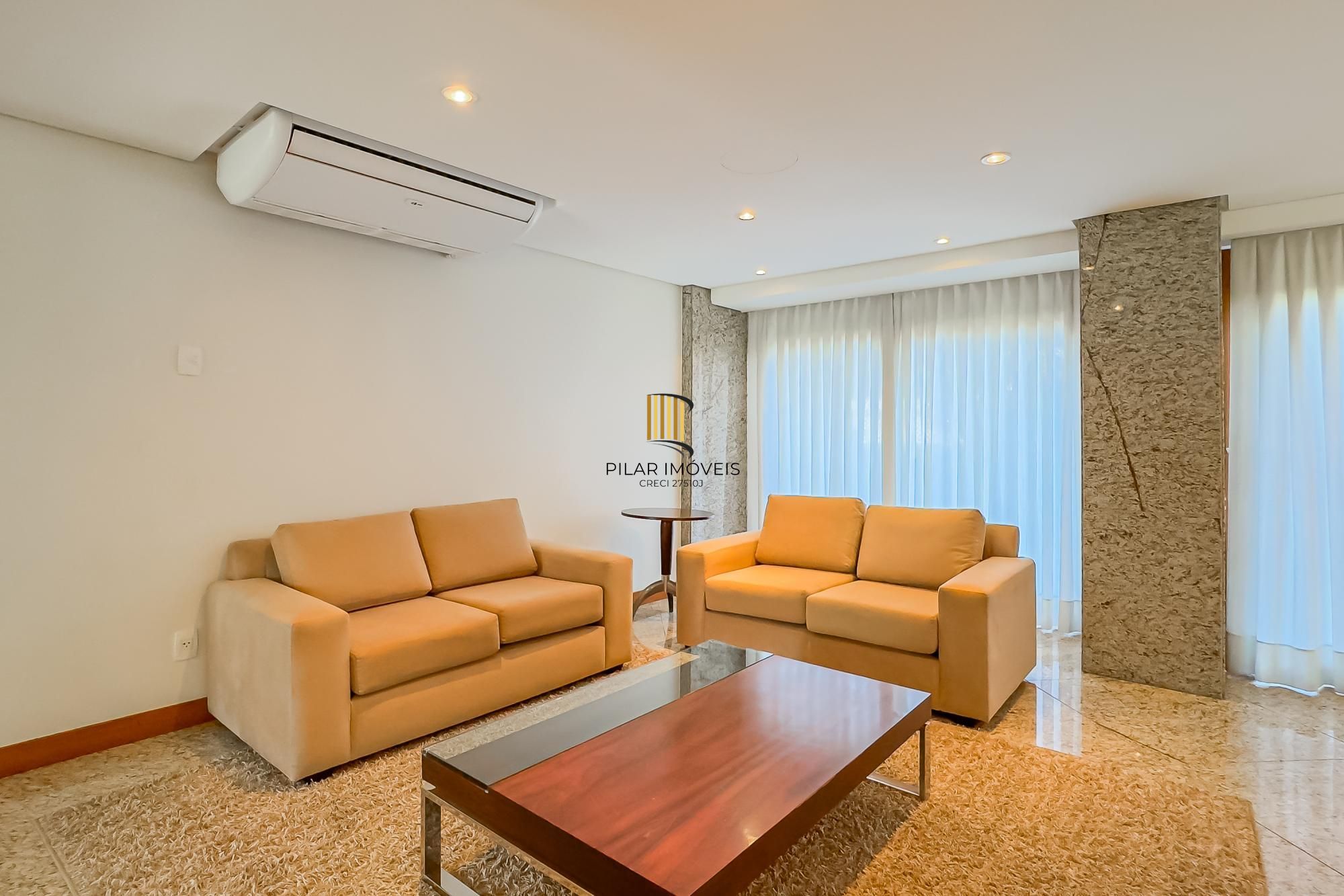 Espetacular apartamento 3 suítes 3 vagas com infra completa no Moinhos de Vento
