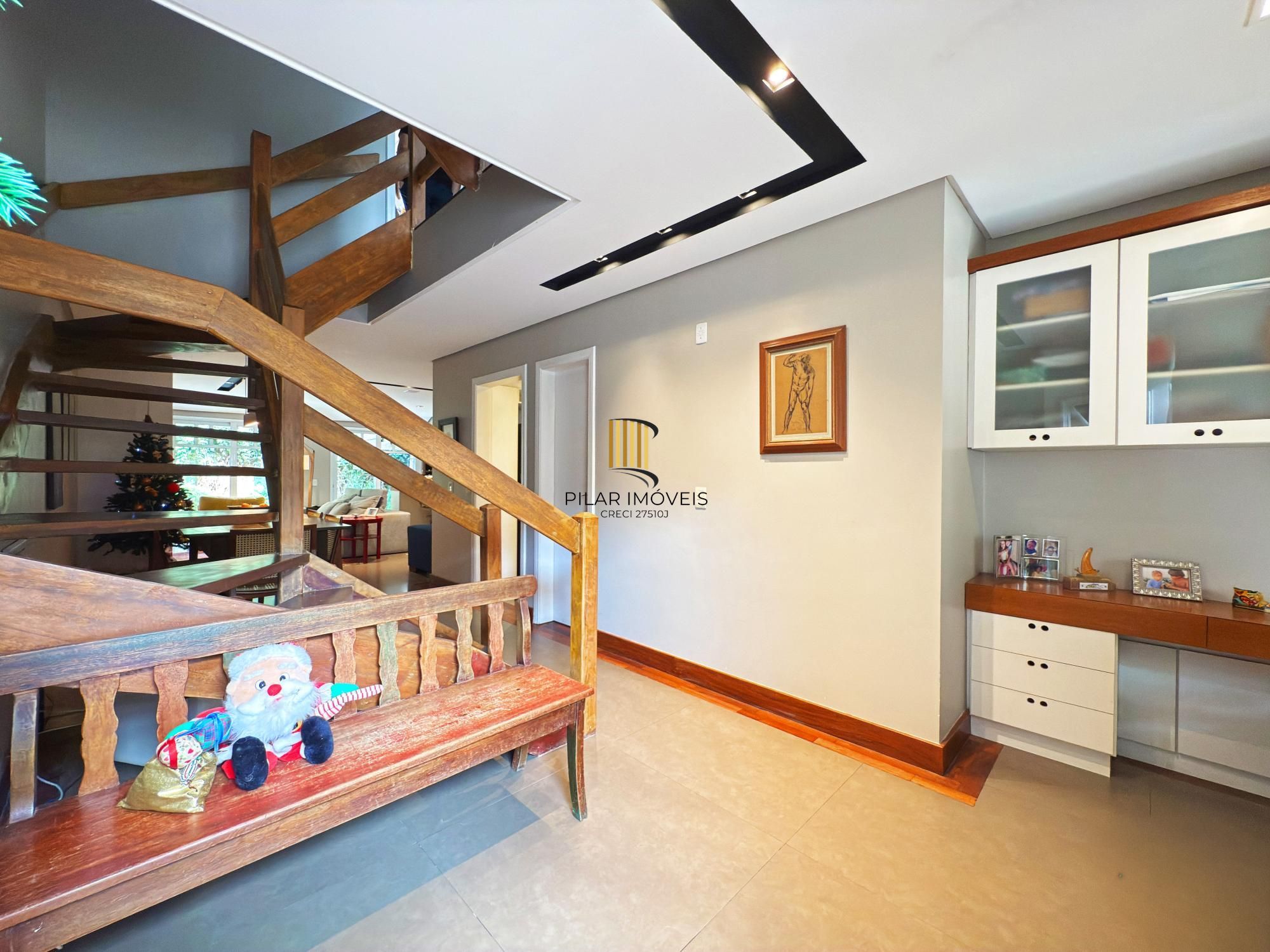 Casa lindíssima no Terra Mater à venda 3 dorm, Lareira e 2 vagas