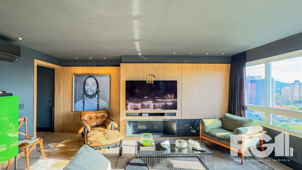 Exclusividade: Apartamento decorado por arquiteto, 102m² priv, 4 vagas com carregador carro eletrico instalado, infra completa no Central Parque