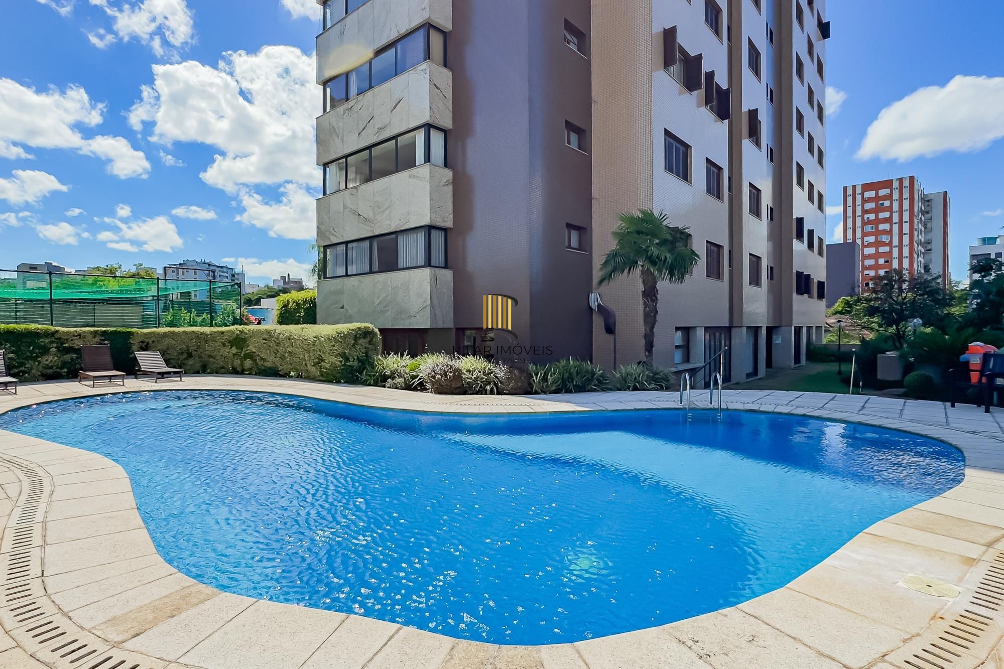 Espetacular apartamento 3 suítes 3 vagas com infra completa no Moinhos de Vento