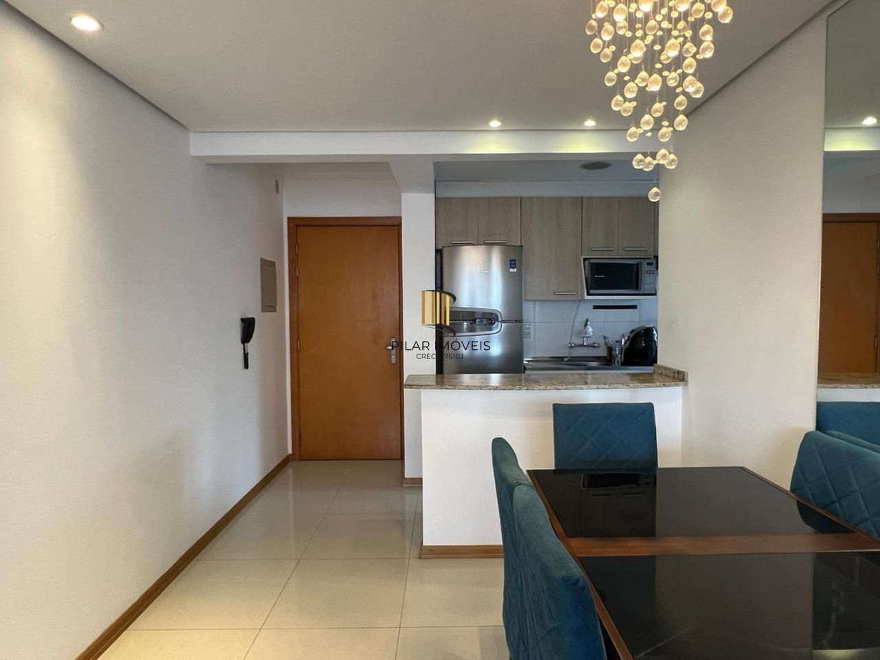 Apartamento 57 m2, 2 dormitórios com 1 vaga coberta!