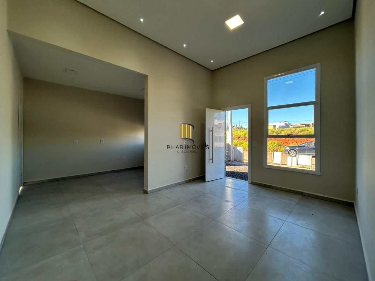 Casa Nova à venda no Loteamento Jardins!! 3 dormitórios,1 suíte, com um lindíssimo pôr do sol, uma casa confortável para a família !!