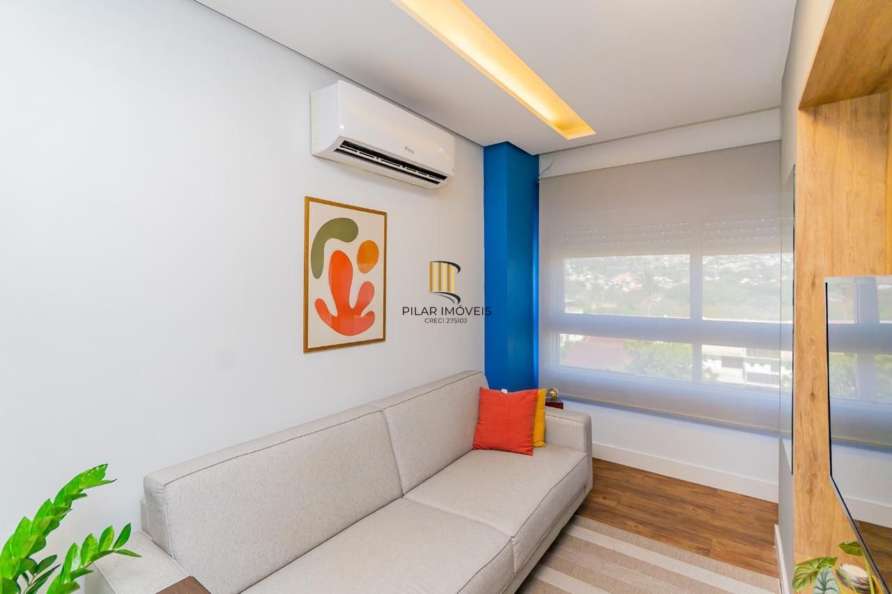 Sudio com vaga, a venda finamente mobiliado e decorado.
