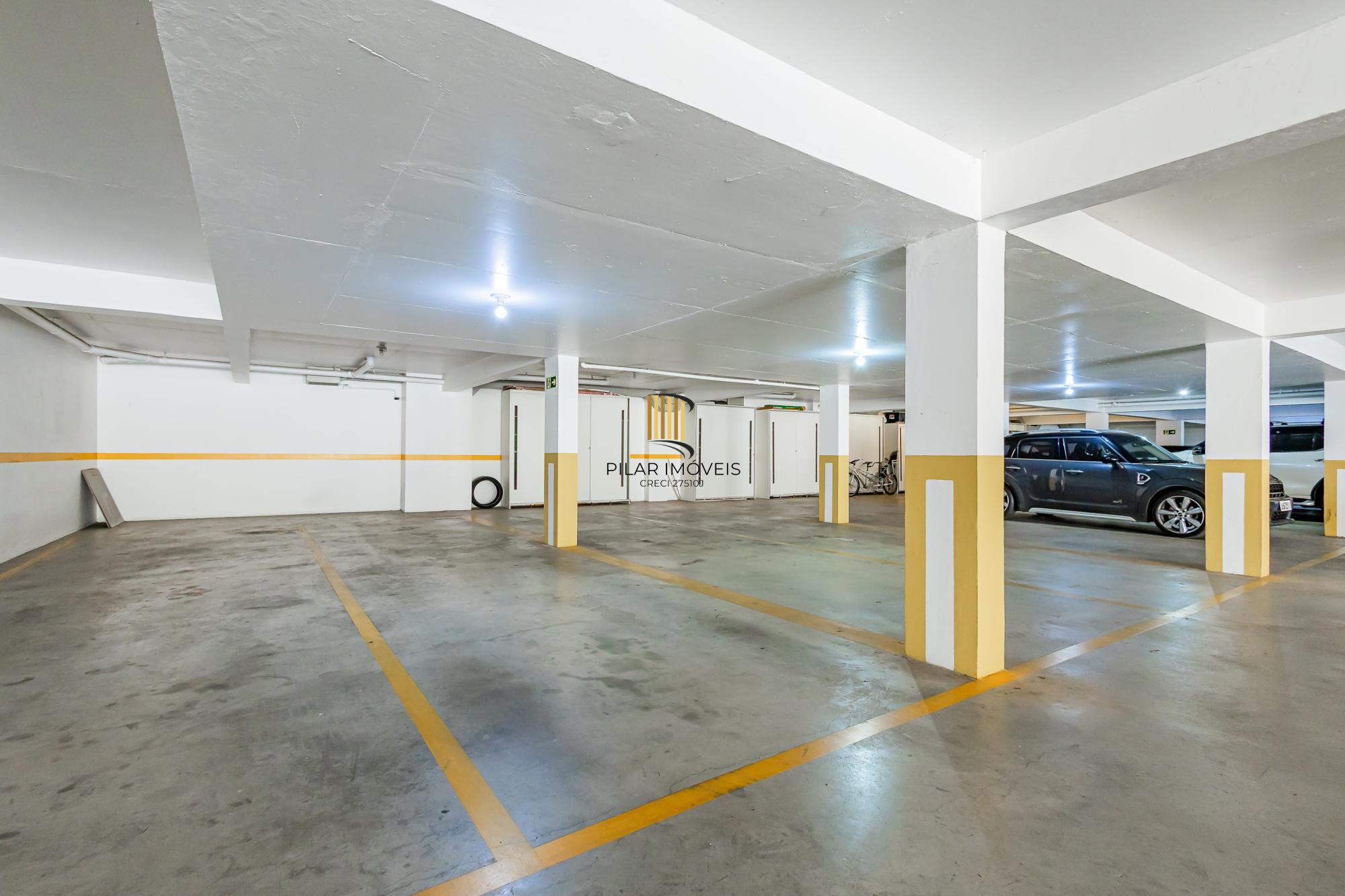 Espetacular apartamento 3 suítes 3 vagas com infra completa no Moinhos de Vento