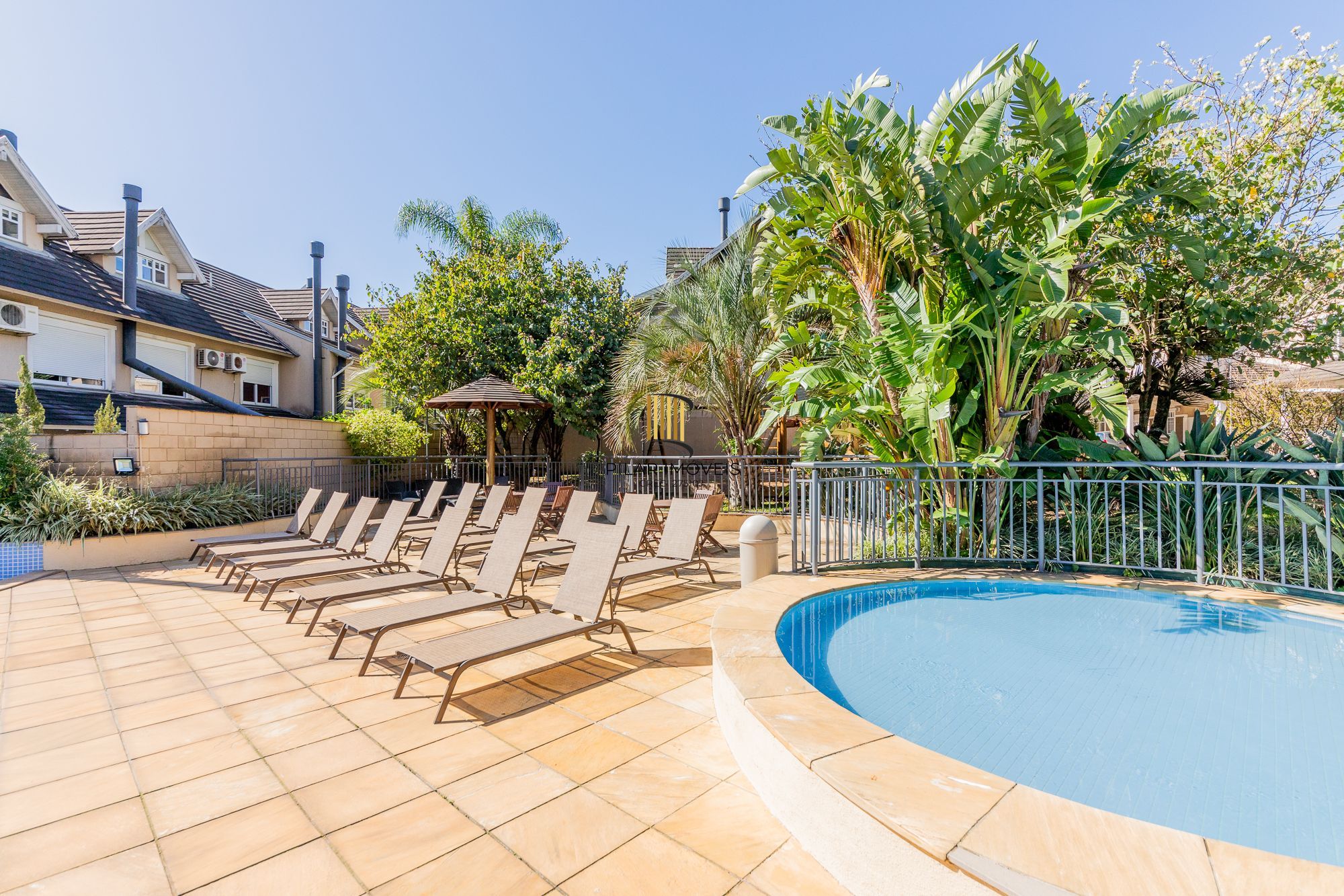 Casa lindíssima no Terra Mater à venda 3 dorm, Lareira e 2 vagas