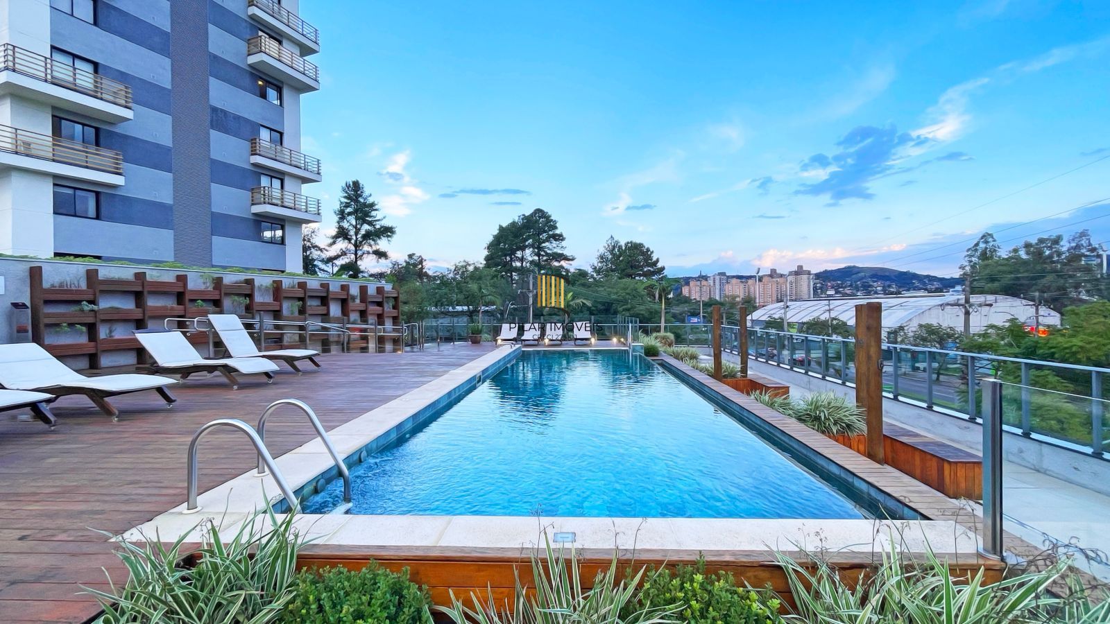 Belíssimo apartamento DECORADO Próx. PUC com infra completa