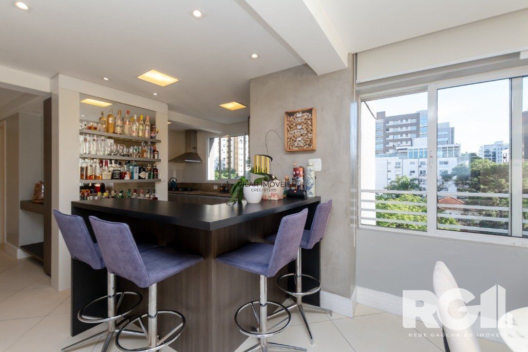 Apartamento 2 dormitórios no bairro Moinhos de Vento