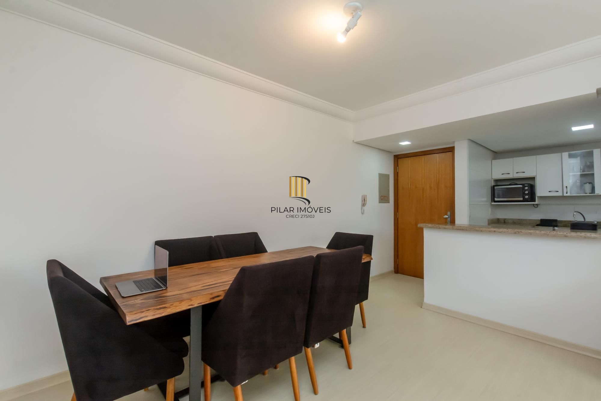 Apartamento 2 dorm na Gonçalves Dias
