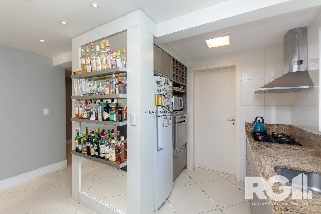 Apartamento 2 dormitórios no bairro Moinhos de Vento