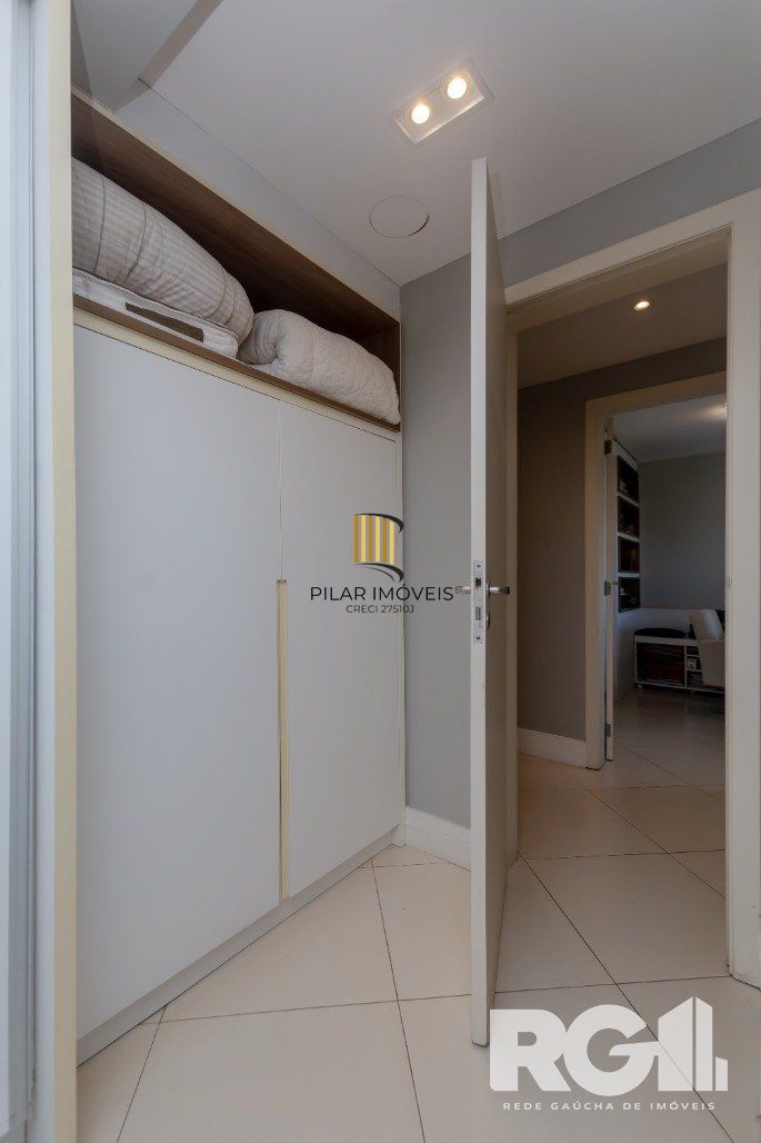Apartamento 2 dormitórios no bairro Moinhos de Vento
