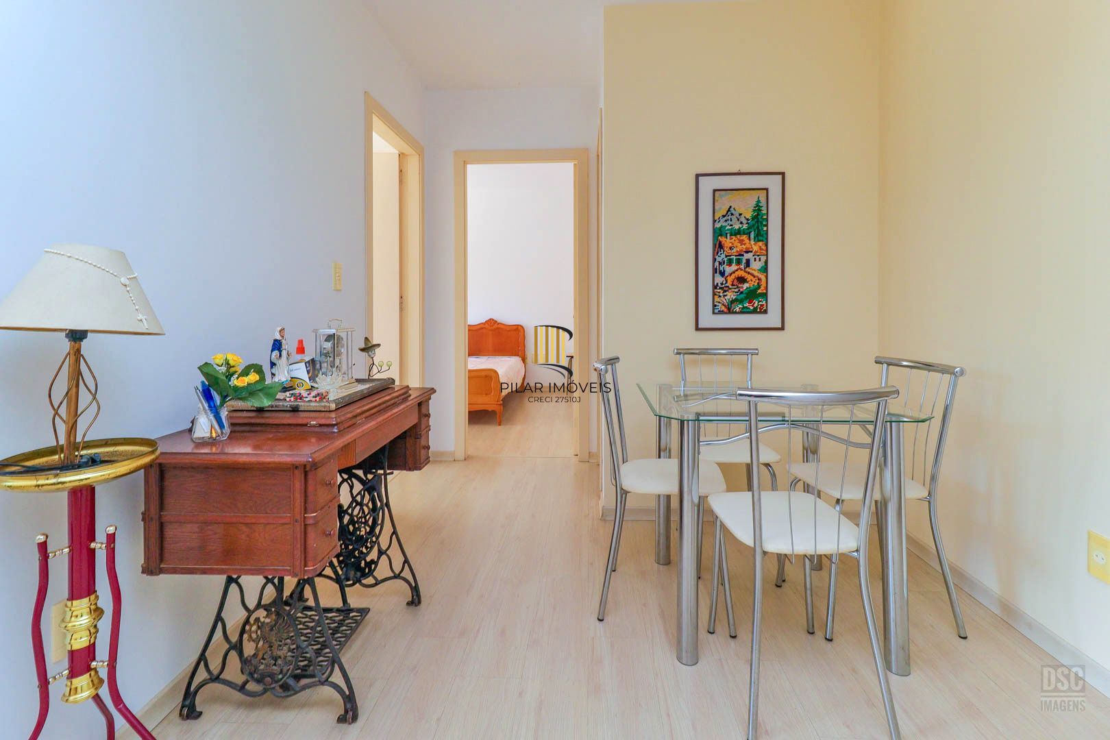 Venda apto, 2 dorm, Ótima localização