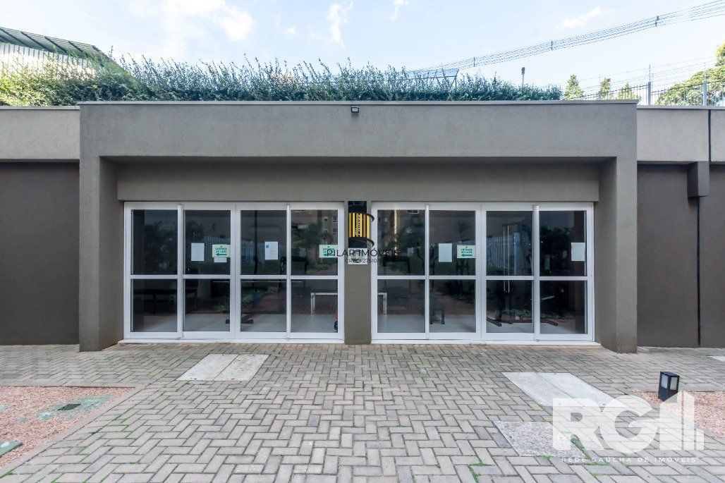APARTAMENTO EM CONDOMÍNIO COM INFRA COMPLETA!!