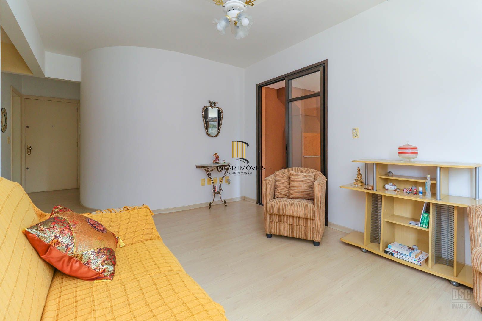 Venda apto, 2 dorm, Ótima localização