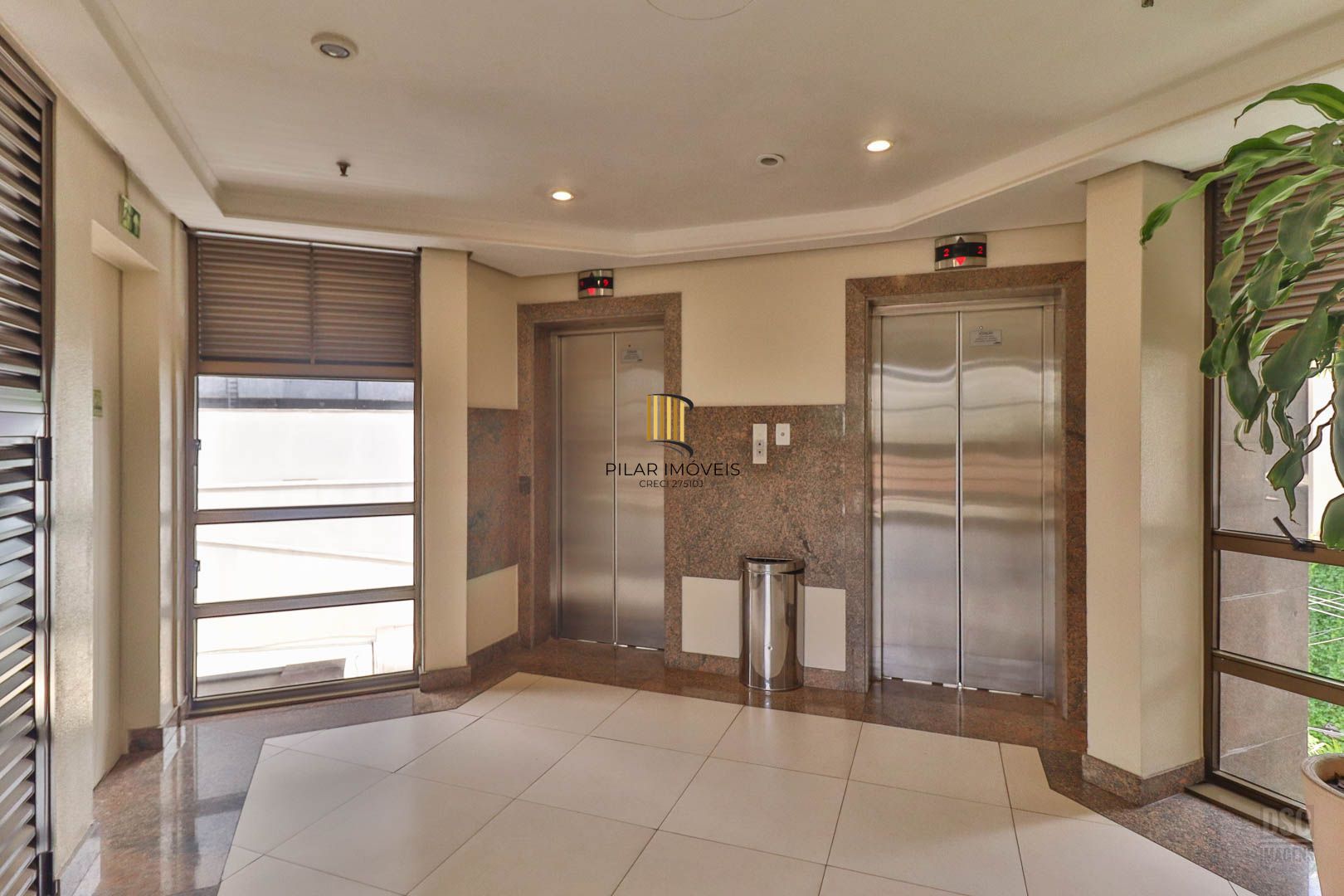 Sala comercial em um ponto excelente da Rua Padre Chagas.