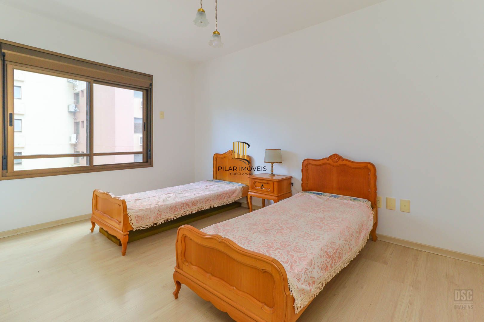 Venda apto, 2 dorm, Ótima localização