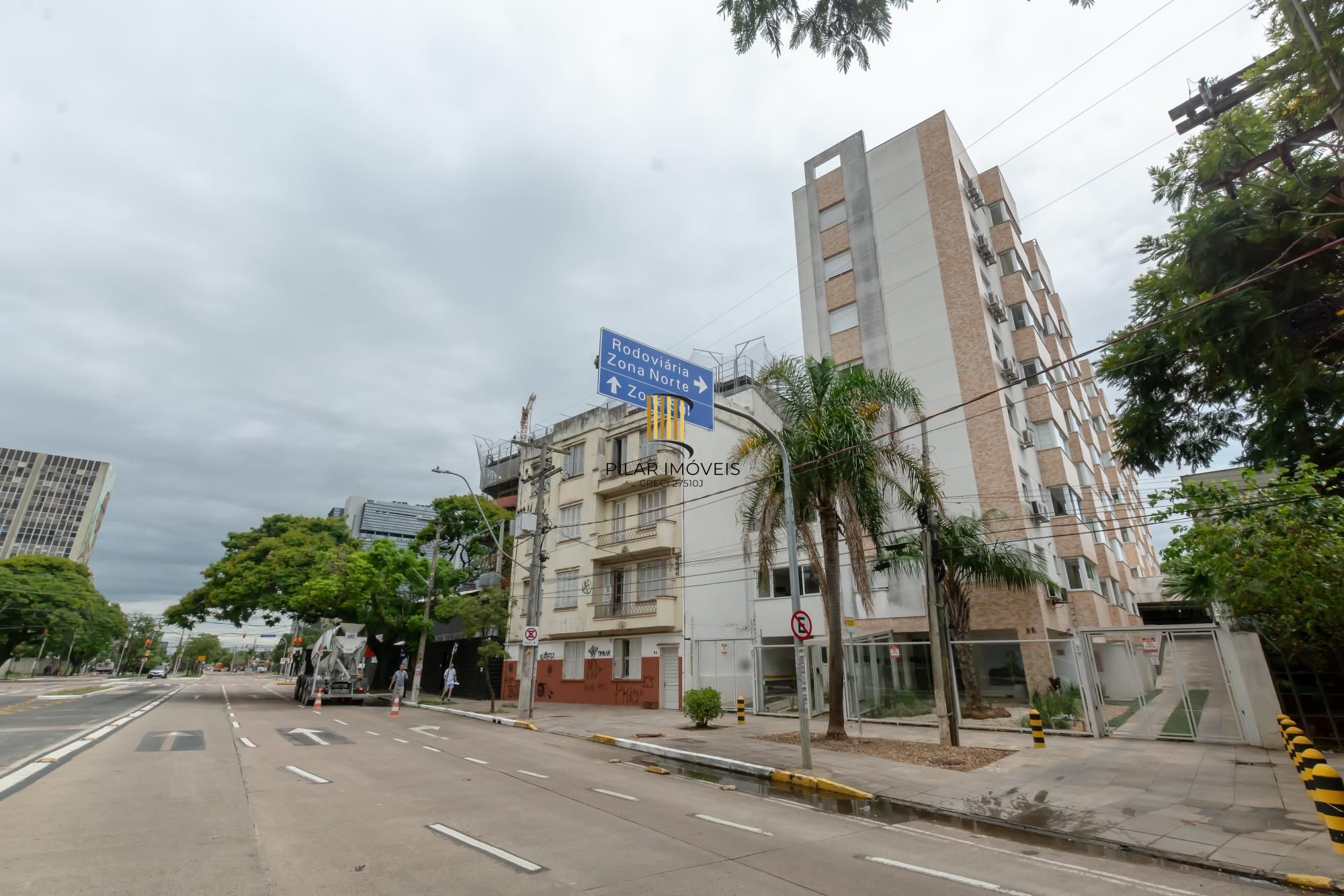 Conforto e praticidade próximo à nova Orla do Guaíba!! - Pilar Imóveis