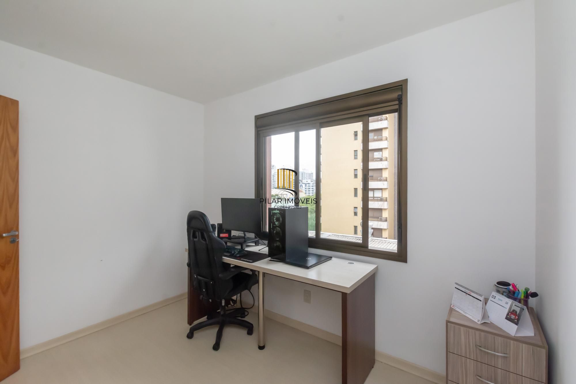 Apartamento 2 dorm na Gonçalves Dias