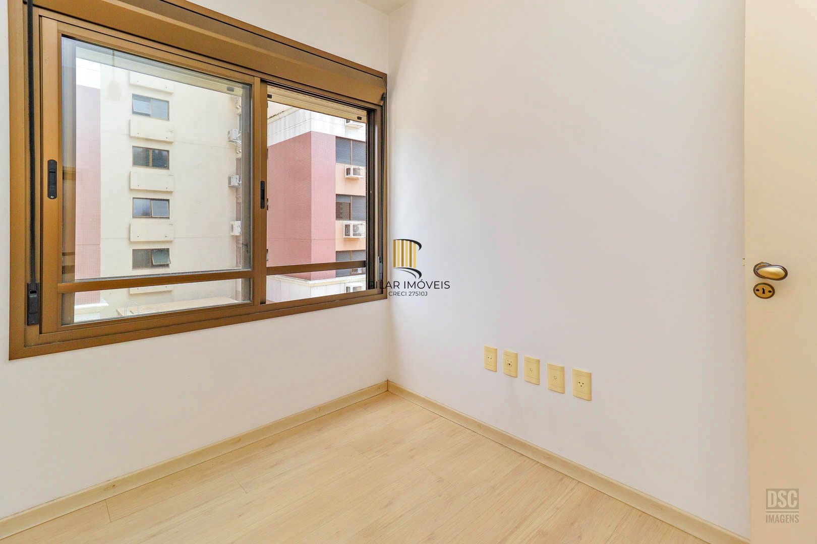 Venda apto, 2 dorm, Ótima localização